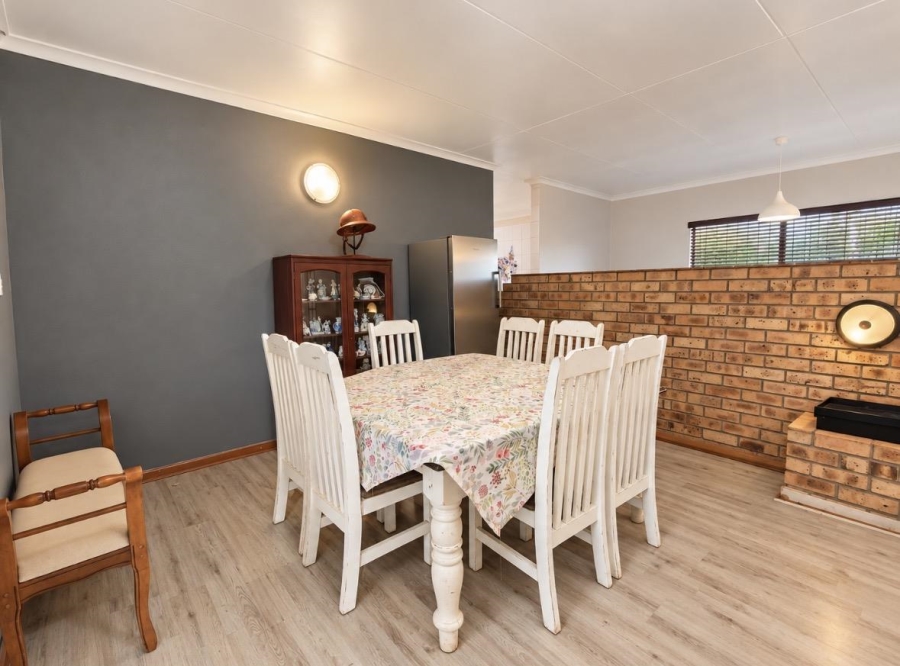 4 Bedroom Property for Sale in Pellissier Free State